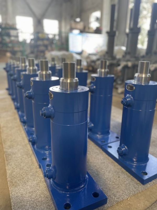 軋機生產線 軋機油缸